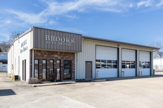 Plus de détails pour 700 N 1st St, Pulaski, TN - Local commercial à vendre