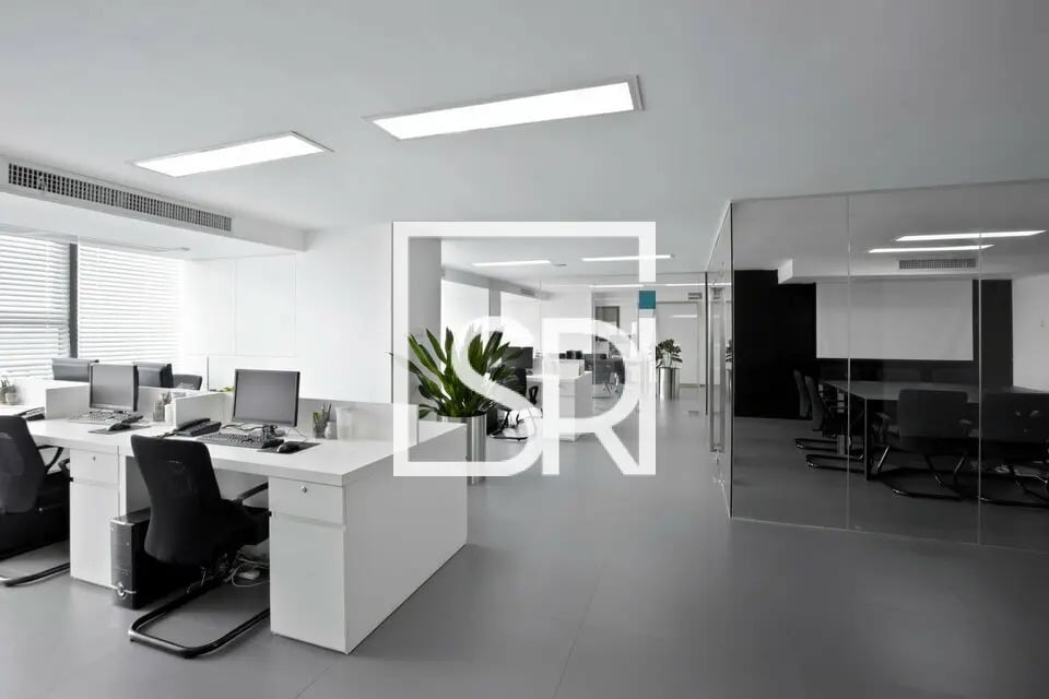 Industriel/Logistique dans Saint-Yorre à vendre Photo intérieure– Image 1 sur 5