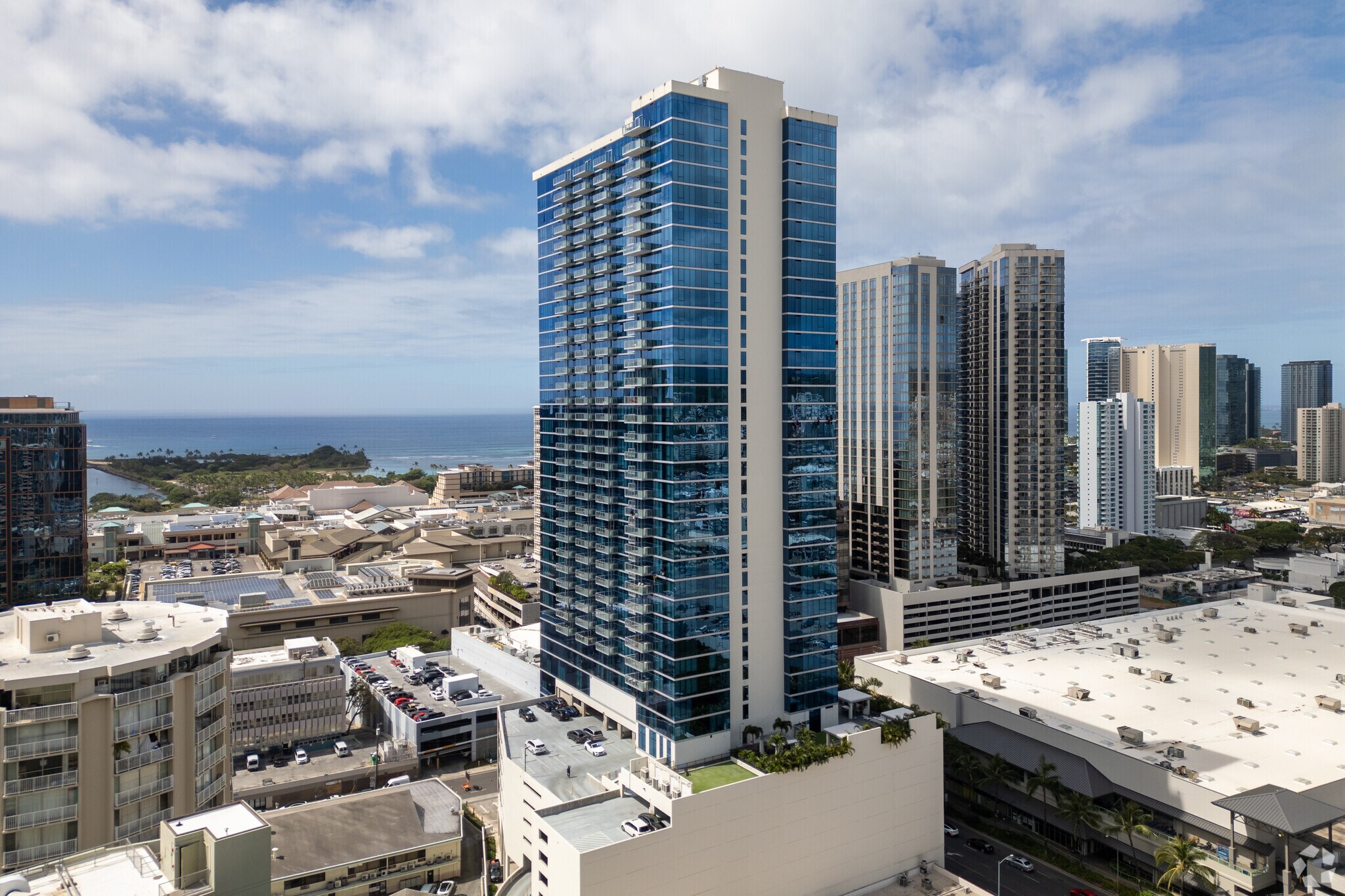 614 Keeaumoku St, Honolulu, HI à louer Photo de l’immeuble– Image 1 sur 8