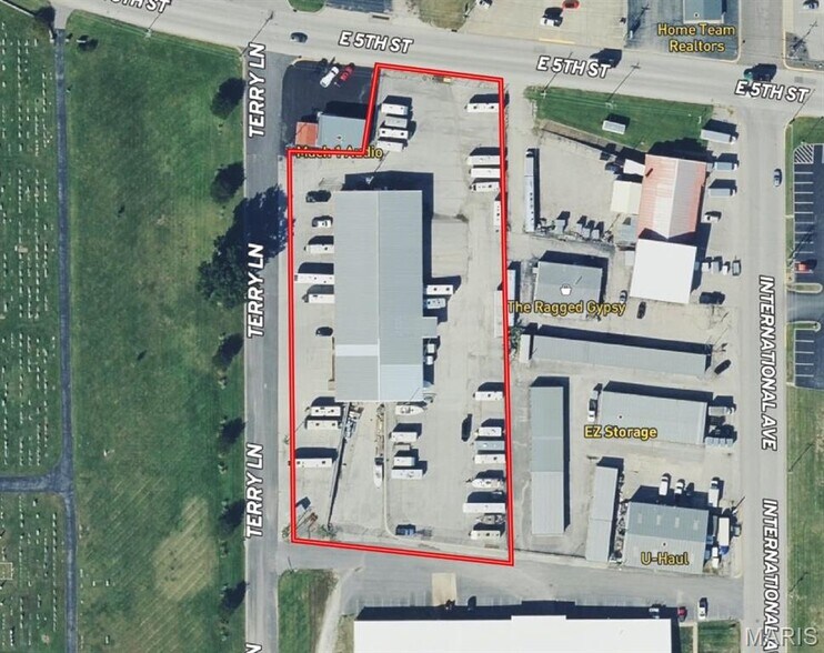 506 Terry Ln, Washington, MO à vendre - Photo de l’immeuble – Image 1 sur 56