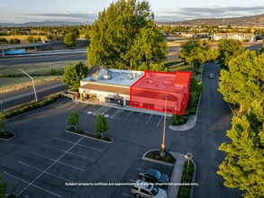 1205-1350 Plaza Blvd, Central Point, OR à louer Photo intérieure– Image 1 sur 41