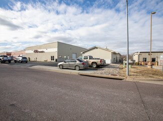 Plus de détails pour 1112 Applewood Dr, Papillion, NE - Industriel/Logistique à vendre