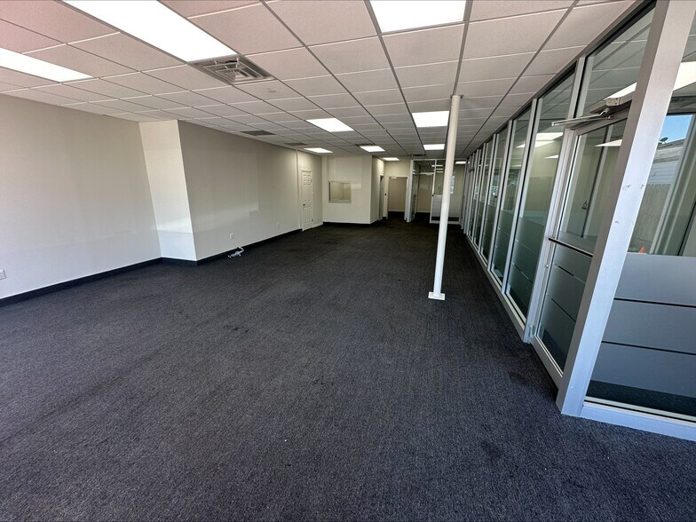 1157 Broadway, Hewlett, NY à louer - Photo intérieure – Image 2 sur 10