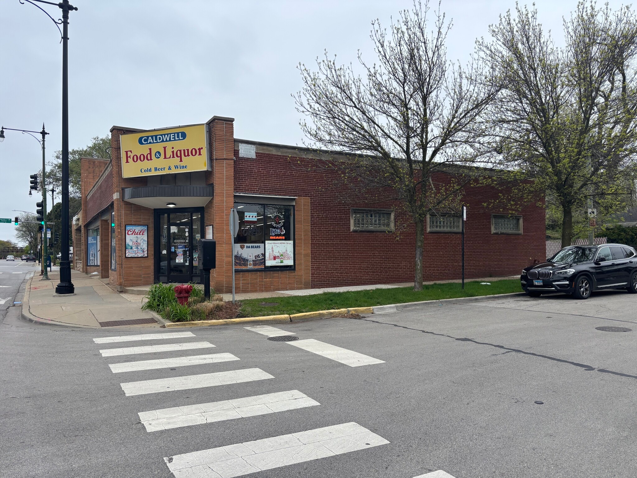 4132-4138 W Peterson Ave, Chicago, IL à louer Photo de l’immeuble– Image 1 sur 3