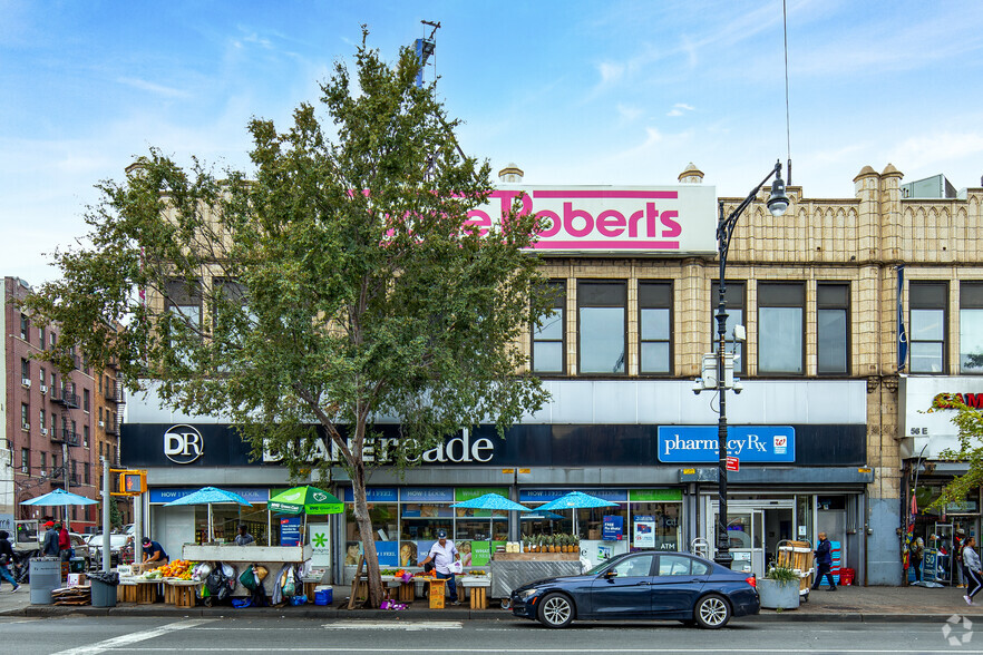 58-66 E Fordham Rd, Bronx, NY à louer - Photo de l’immeuble – Image 3 sur 12