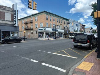 Plus de détails pour 5901 Bergenline Ave, West New York, NJ - Local commercial à louer