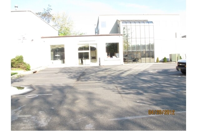 250 S Van Brunt St, Englewood, NJ à louer - Photo de l’immeuble – Image 2 sur 11