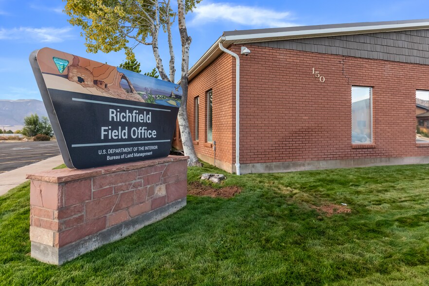 150 E 900 N, Richfield, UT à vendre - Photo de l’immeuble – Image 2 sur 4