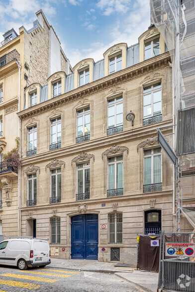 22 Rue D'Aumale, Paris à louer - Photo principale – Image 1 sur 6