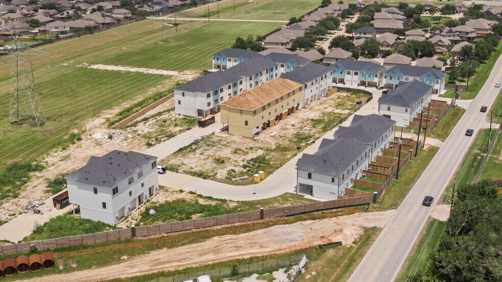 3239 Frying Pan Pl, Katy, TX à vendre - Photo de l’immeuble – Image 2 sur 8