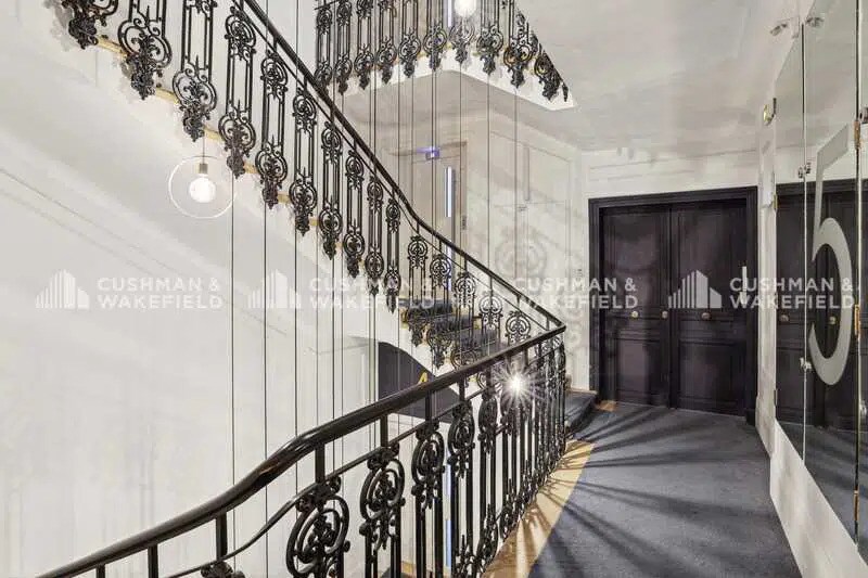 103 Boulevard Haussmann, Paris à louer - Photo de l’immeuble – Image 3 sur 19