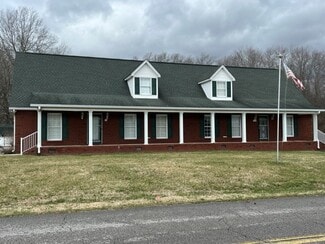 Plus de détails pour 1420 Hills Chapel Rd, Manchester, TN - Logement à vendre