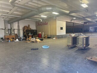 Plus de détails pour 100 East Main St, Hallsville, TX - Industriel/Logistique à louer