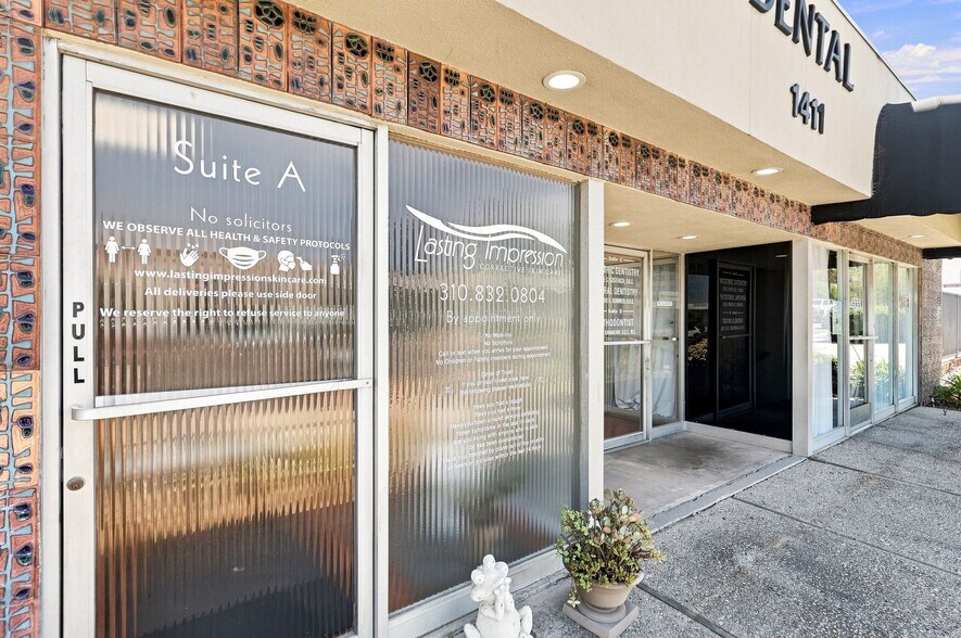 1411 W 7th St, San Pedro, CA à vendre - Photo de l’immeuble – Image 3 sur 26