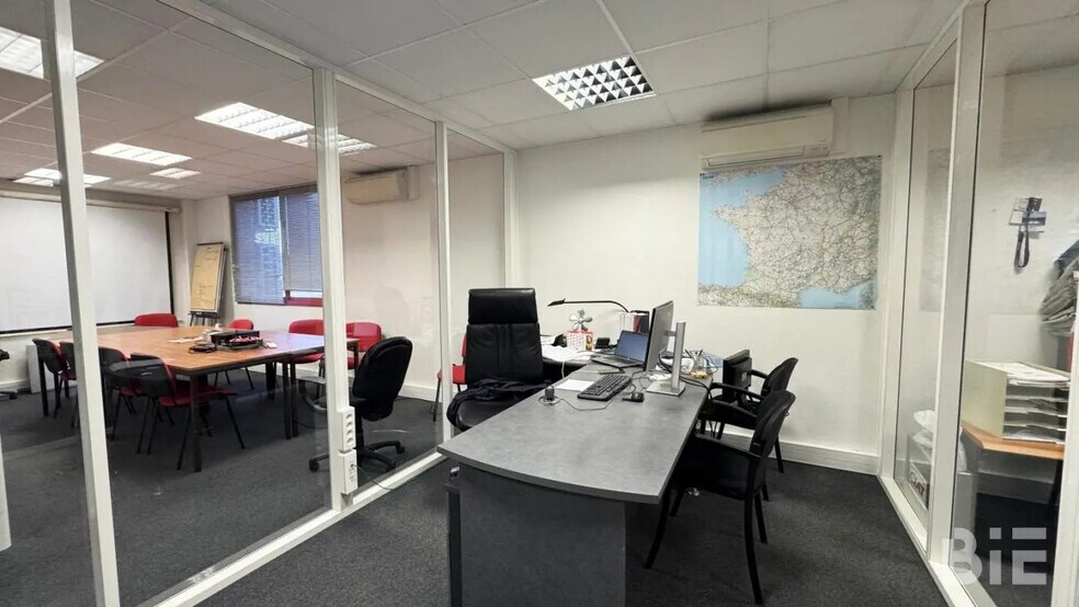 Bureau dans Mérignac à louer - Photo de l’immeuble – Image 2 sur 5