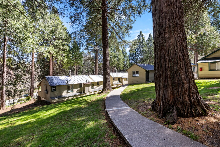 347 Nile St, Nevada City, CA à vendre - Photo de l’immeuble – Image 2 sur 16