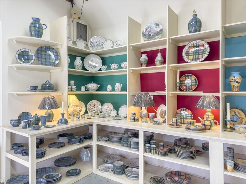 Vacant Retail Unit (Formerly The Tain Pottery), Tain à vendre - Photo de l’immeuble – Image 2 sur 17