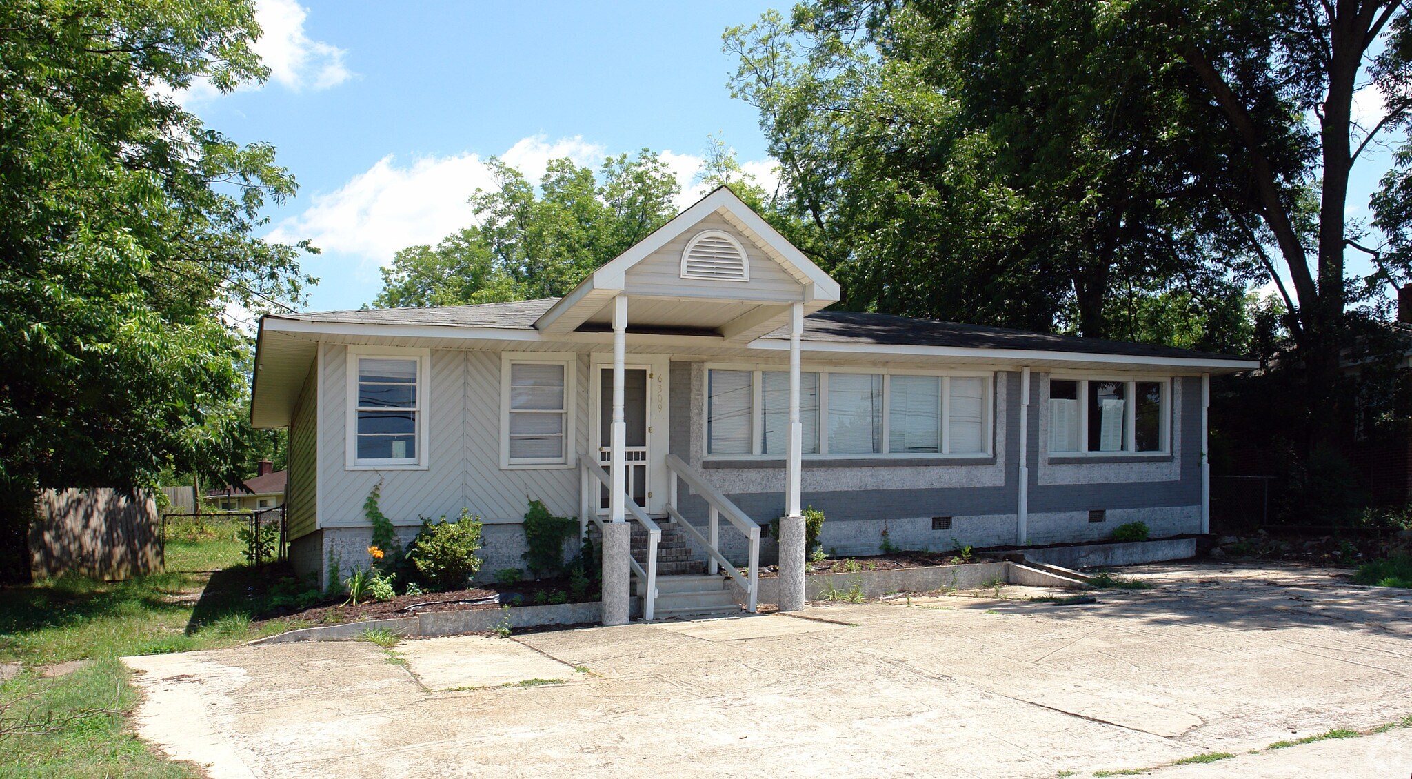 6309 Augusta Rd, Greenville, SC à vendre Photo principale– Image 1 sur 4