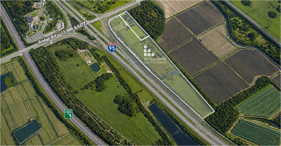 SE Bridge Rd rd, Hobe Sound, FL à vendre - Photo de l’immeuble – Image 2 sur 9