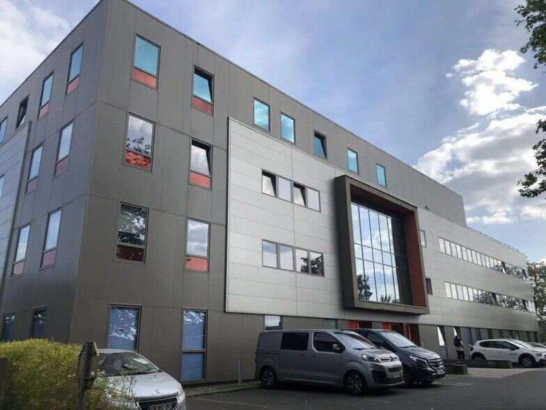 Bureau dans Rennes à louer - Photo de l’immeuble – Image 1 sur 4