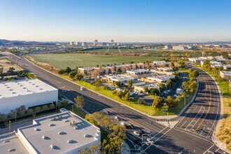 15550 Rockfield Blvd, Irvine, CA - VUE AÉRIENNE  vue de carte - Image1