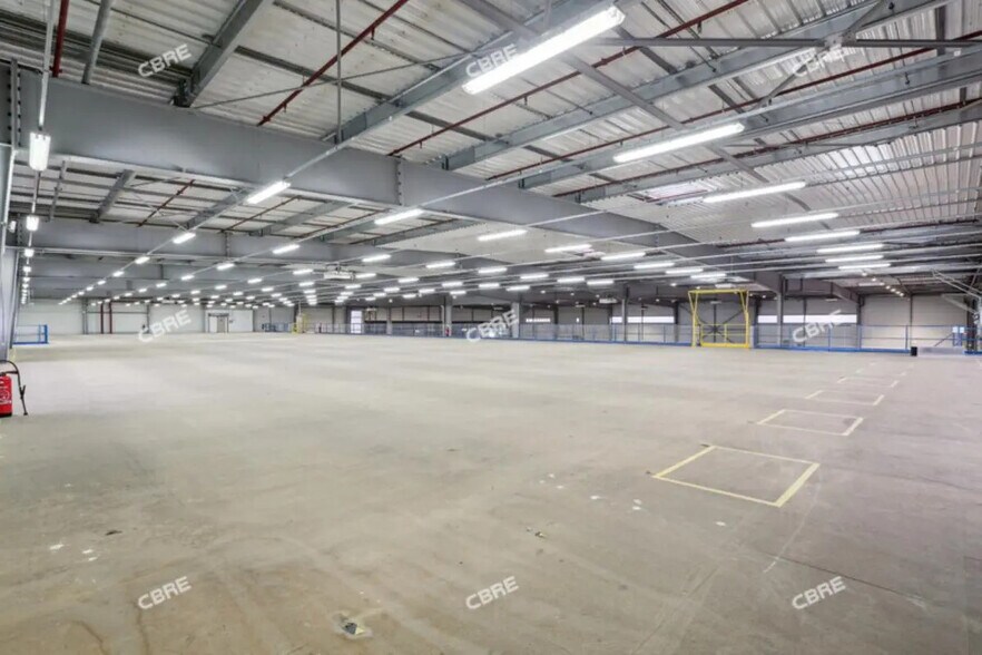 Bureau dans Wissous à louer - Photo de l’immeuble – Image 2 sur 17