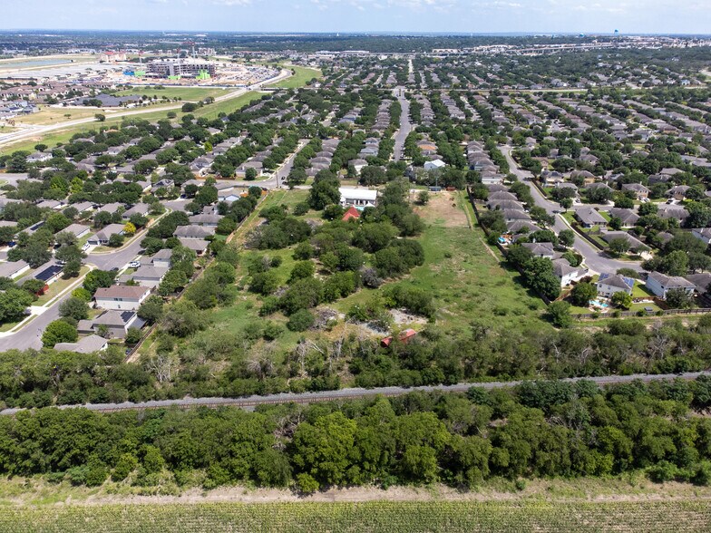 16315 Lookout Rd, Selma, TX à vendre - Photo de l’immeuble – Image 3 sur 23