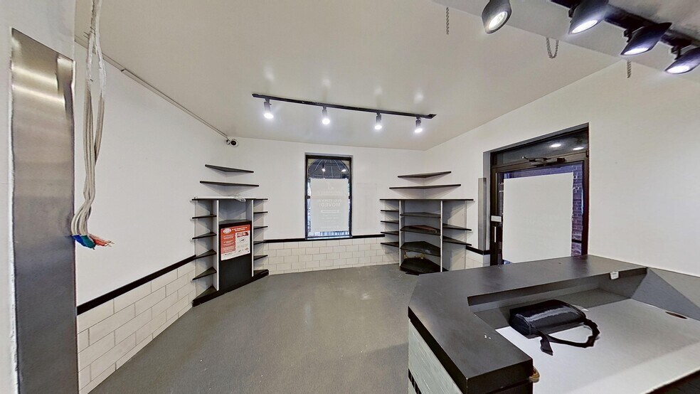 1217-1219 First Ave, New York, NY à louer - Photo de l’immeuble – Image 3 sur 6