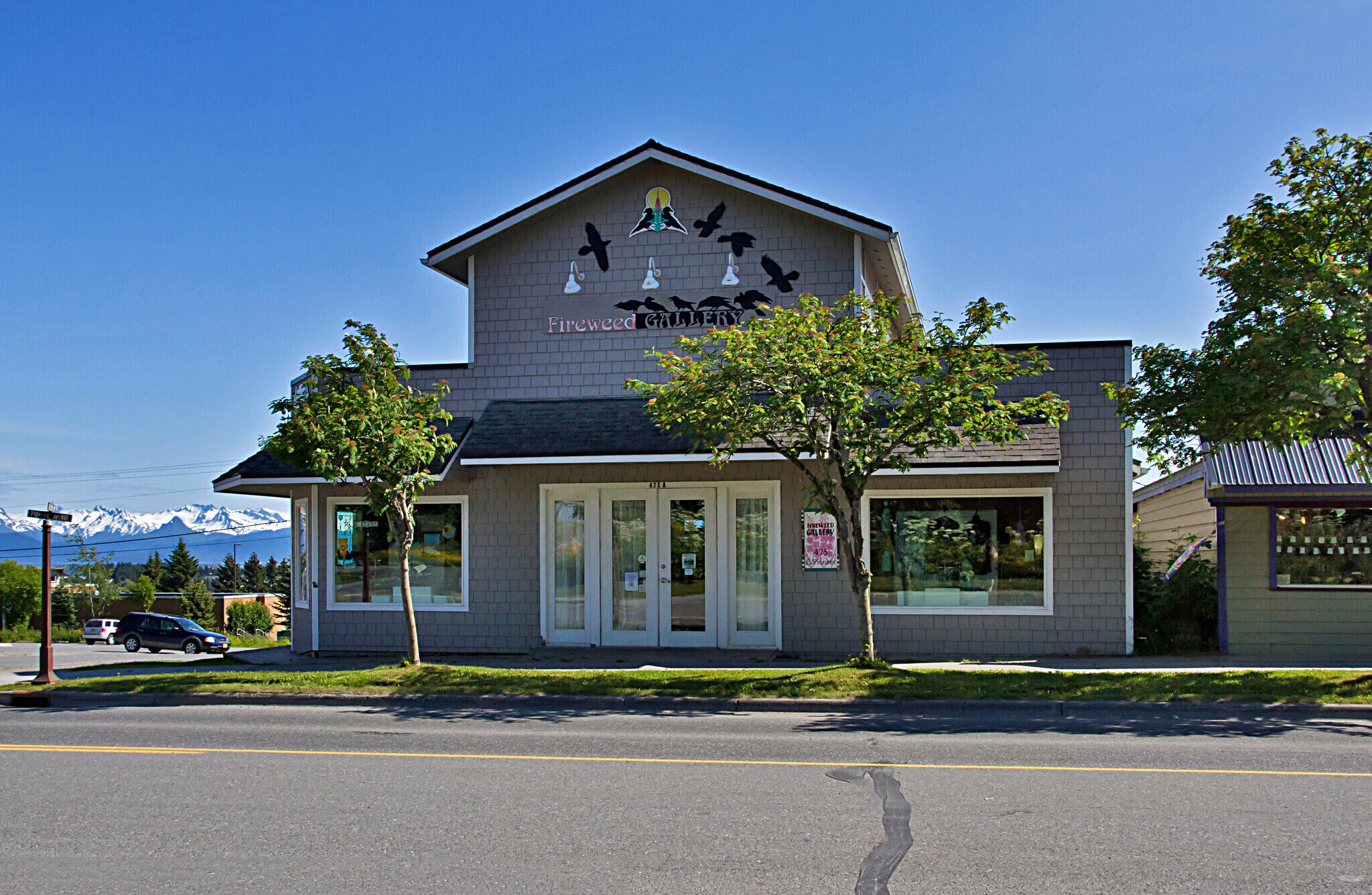 475 E Pioneer Ave, Homer, AK à vendre Photo principale– Image 1 sur 39