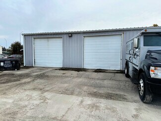 Plus de détails pour 2029 Plymouth Ave, Waterloo, IA - Local d’activités à vendre