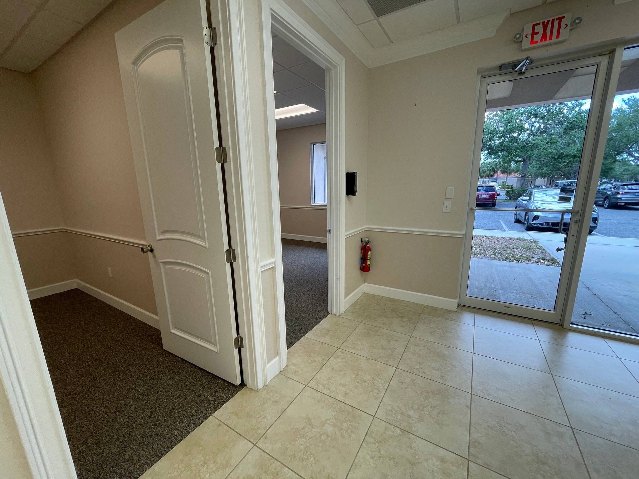 5255 Office Park Blvd, Bradenton, FL à louer Photo de l’immeuble– Image 1 sur 6