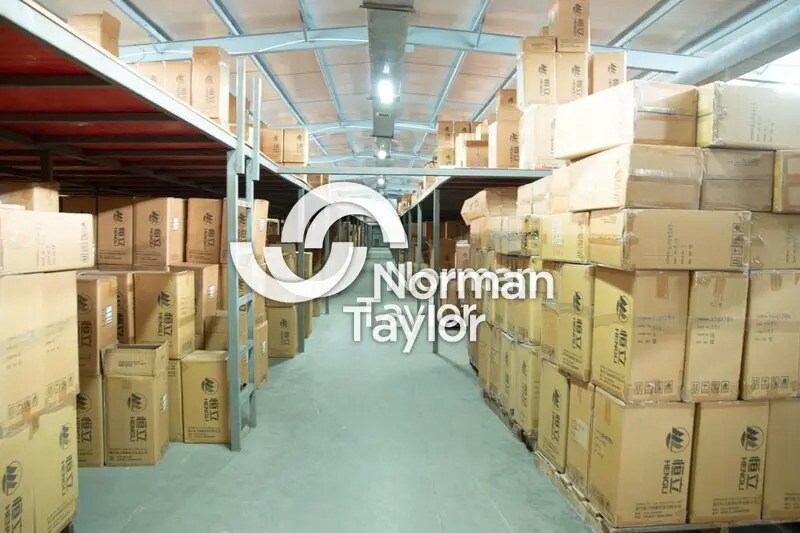 Local d’activités dans Perpignan à louer - Photo de l’immeuble – Image 3 sur 3