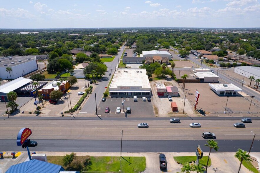 3101 N 10th St, McAllen, TX à louer - Photo de l’immeuble – Image 3 sur 26