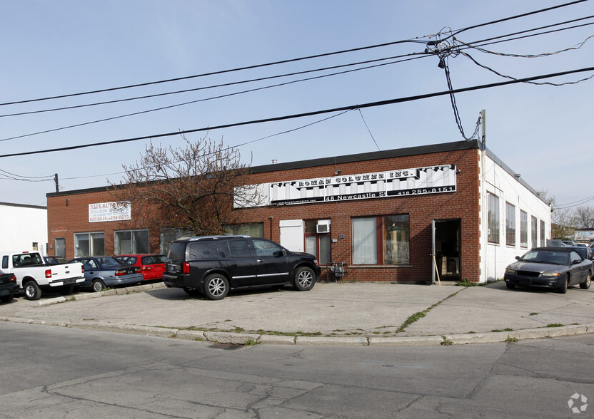 48 Newcastle St, Toronto, ON à vendre - Photo principale – Image 1 sur 2