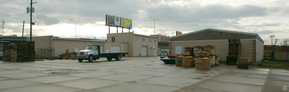 540 W North Temple, Salt Lake City, UT à vendre - Photo de l’immeuble – Image 3 sur 3