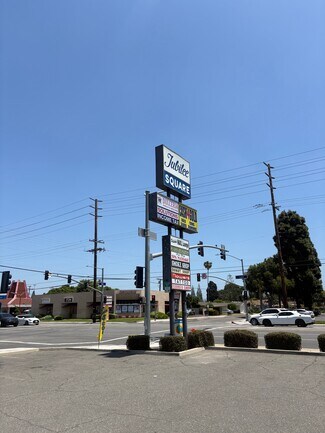 Plus de détails pour 272-292 N Tustin St, Orange, CA - Local commercial à louer