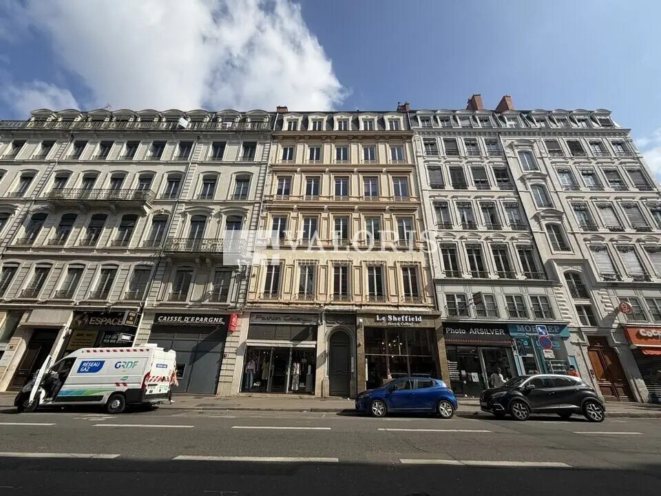 Bureau dans Lyon à louer Photo de l’immeuble– Image 1 sur 11