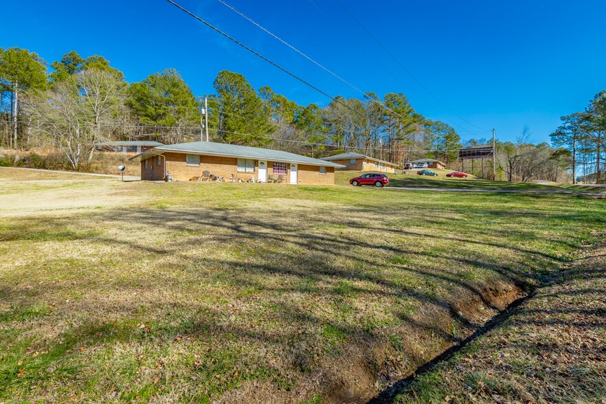 26 Dolphin Ln, Ringgold, GA à vendre - Photo de l’immeuble – Image 2 sur 10