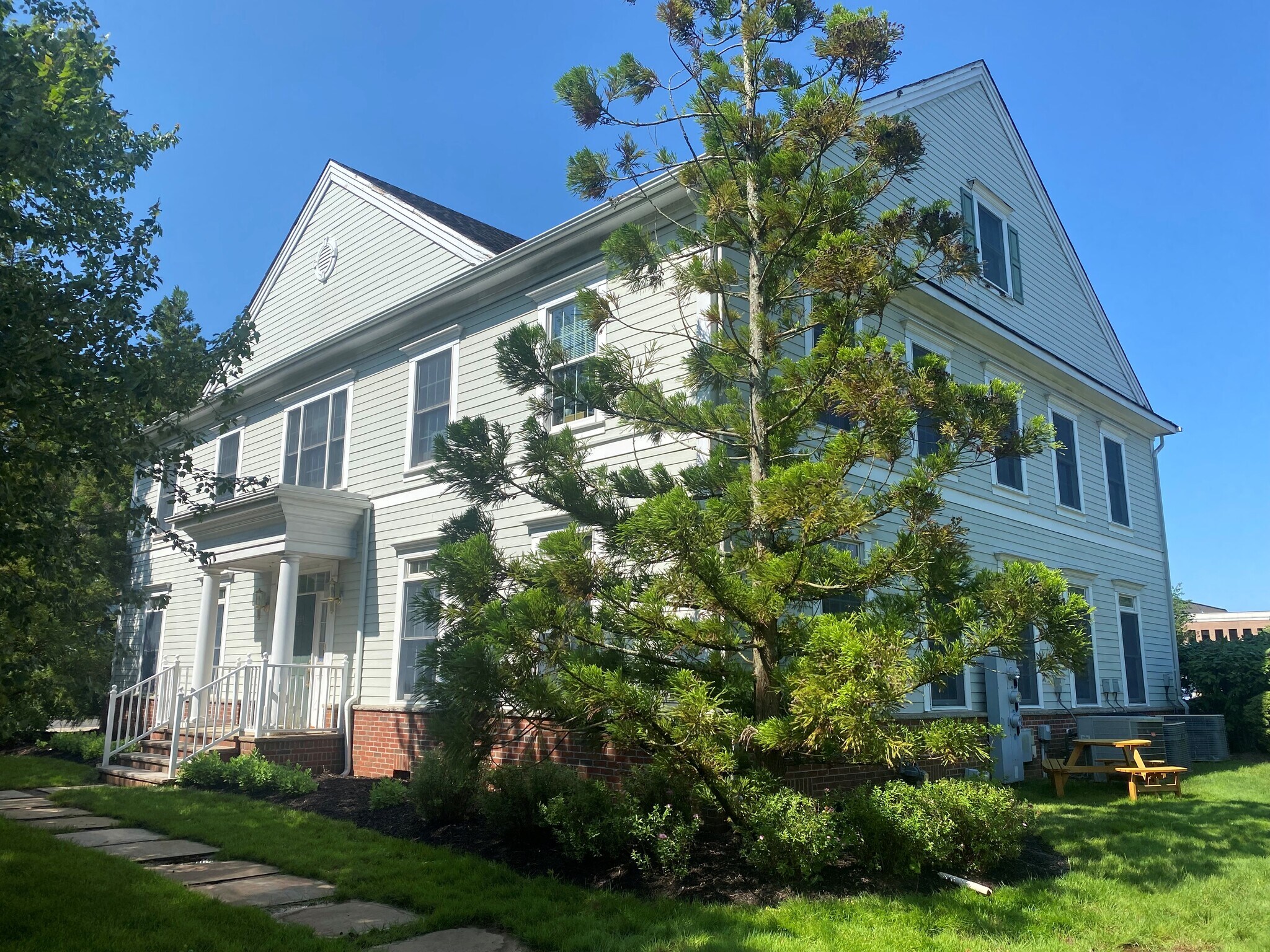 211 Somerville Rd, Bedminster, NJ à vendre Photo de l’immeuble– Image 1 sur 16