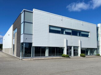 Plus de détails pour 2724-2738 Rue Étienne-Lenoir, Laval, QC - Bureau, Industriel/Logistique à louer