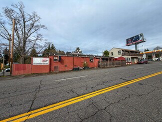 Plus de détails pour 8825 SW Canyon Rd, Portland, OR - Local commercial à vendre