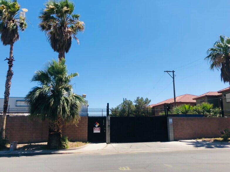 2975 Sunrise Ave, Las Vegas, NV à vendre - Photo de l’immeuble – Image 2 sur 7