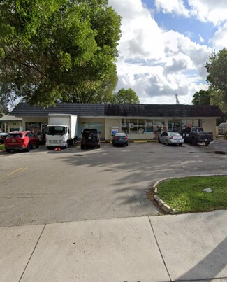 Plus de détails pour 7090 Hollywood Blvd, Pembroke Pines, FL - Local commercial à vendre