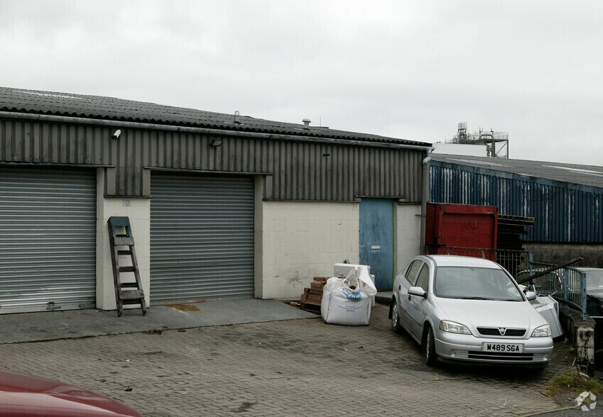 21-29 Ladywell Av, Girvan à louer - Photo principale – Image 1 sur 3