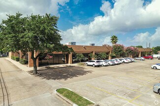 Plus de détails pour 10161-10175 Harwin Dr, Houston, TX - Local d'activités à louer