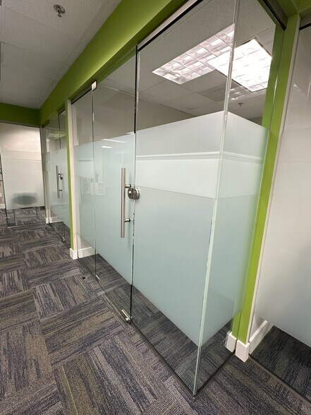3800 Camp Creek Pky, Atlanta, GA à louer - Photo intérieure – Image 3 sur 10