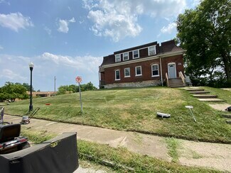 Plus de détails pour 620 N Perry St, Davenport, IA - Logement à vendre