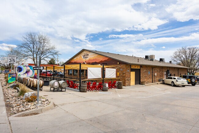 Plus de détails pour Four-Building Retail/ Flex Property – Industriel/Logistique à vendre, Lafayette, CO