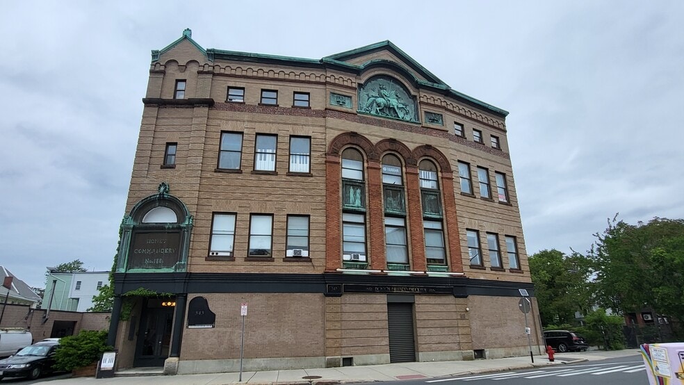 343 Medford St, Somerville, MA à louer - Photo intérieure – Image 3 sur 3