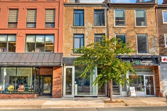 55 John St S, Hamilton, ON à louer Photo de l’immeuble– Image 2 sur 8